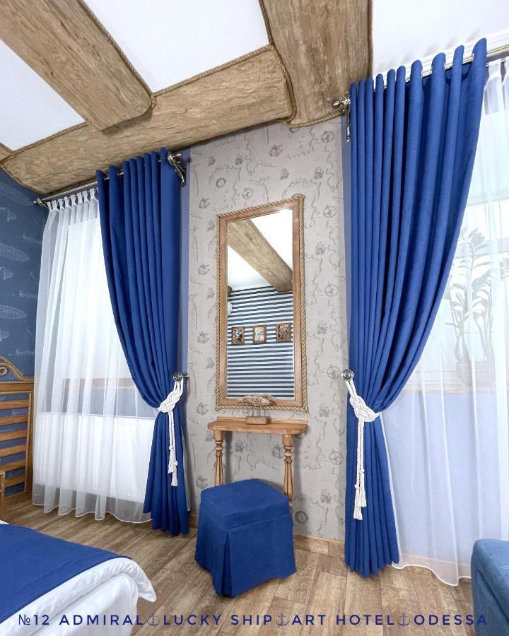 Lucky Ship Art Hotel Odessa Buitenkant foto