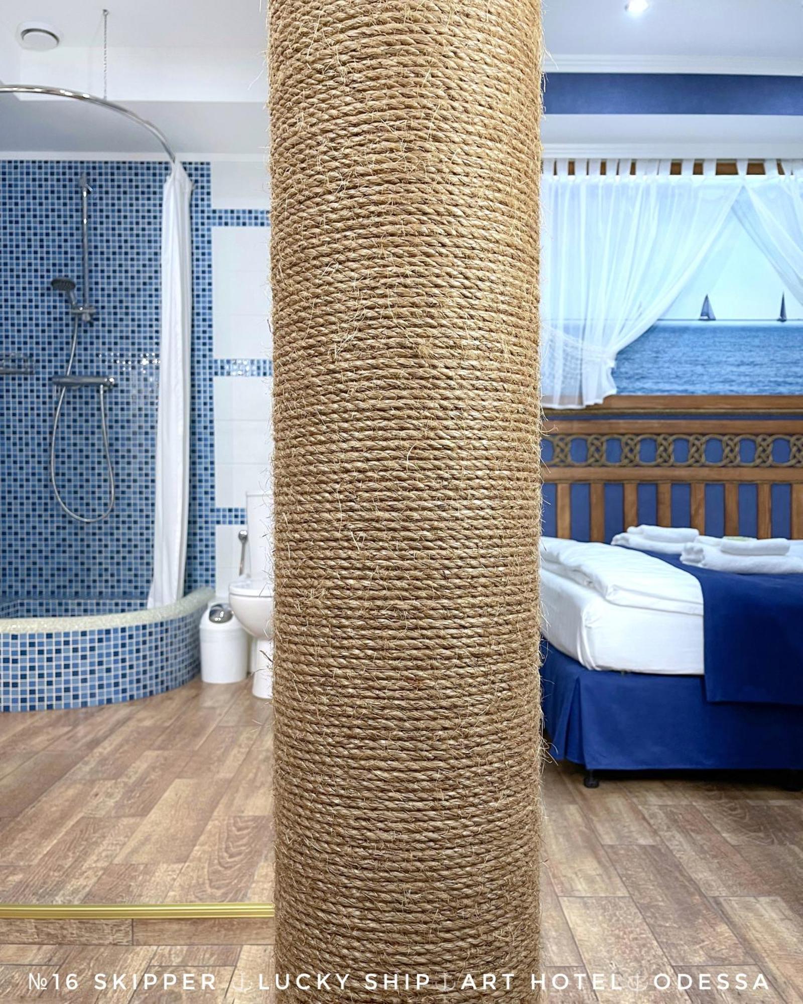 Lucky Ship Art Hotel Odessa Kamer foto