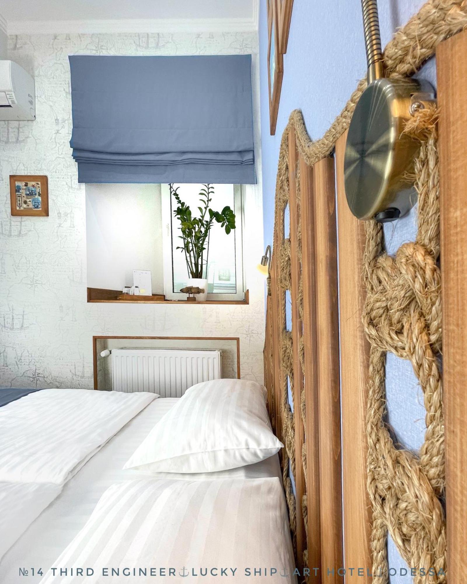 Lucky Ship Art Hotel Odessa Kamer foto