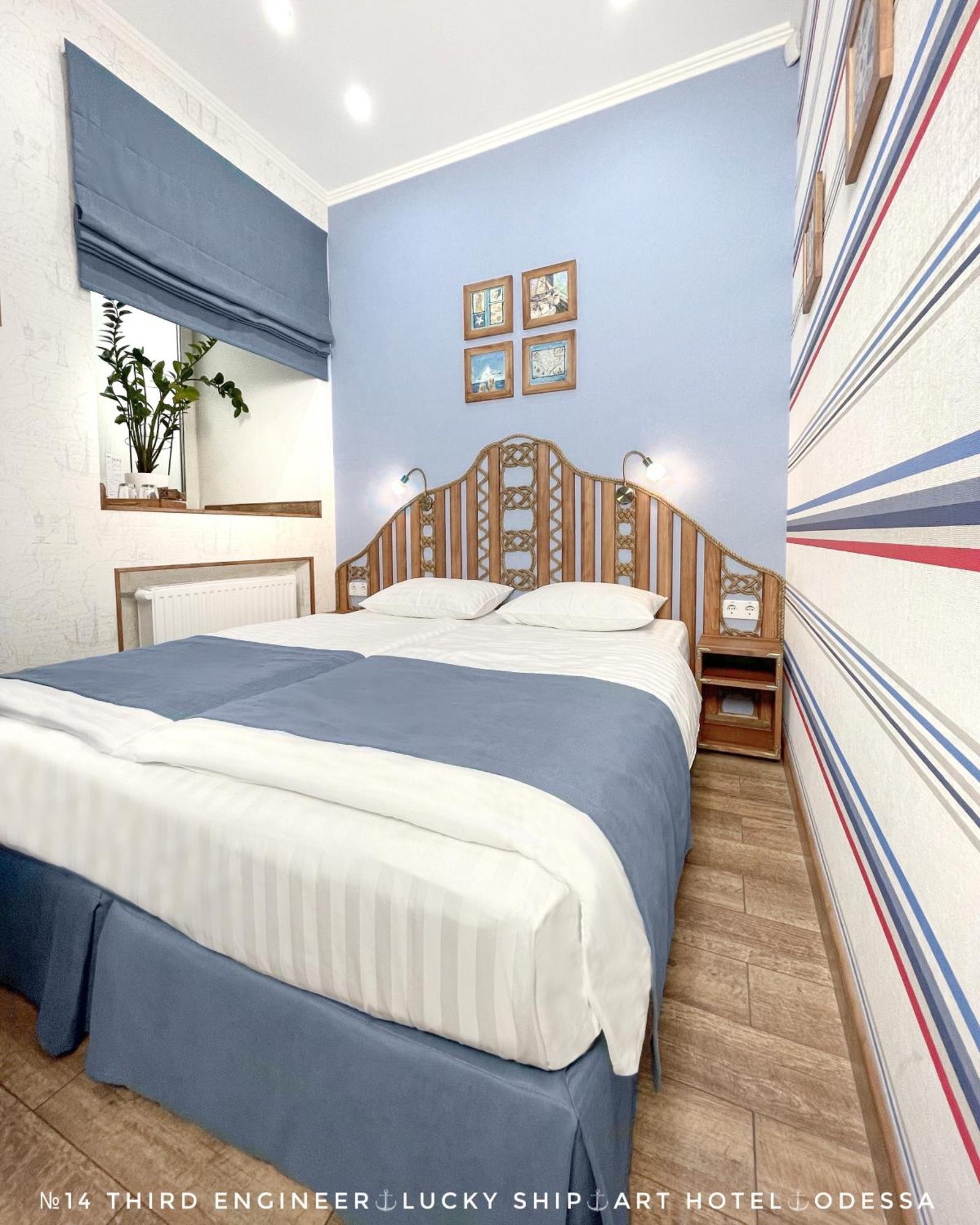 Lucky Ship Art Hotel Odessa Kamer foto