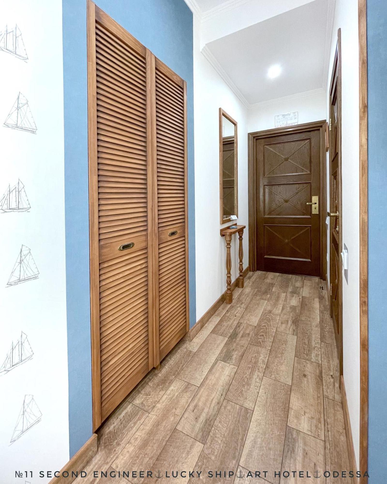 Lucky Ship Art Hotel Odessa Kamer foto